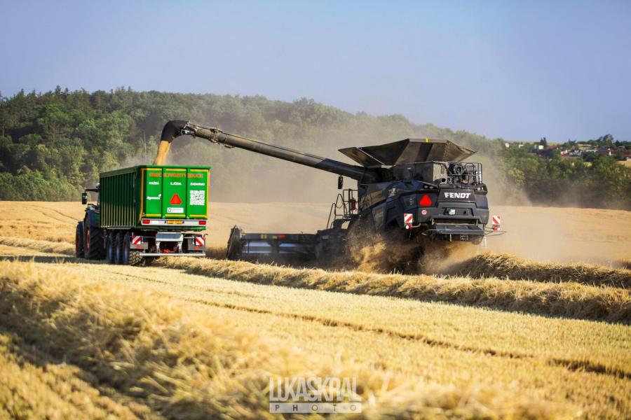 IDEAL 9T DEMO Tour- lukaskralphoto.cz 11